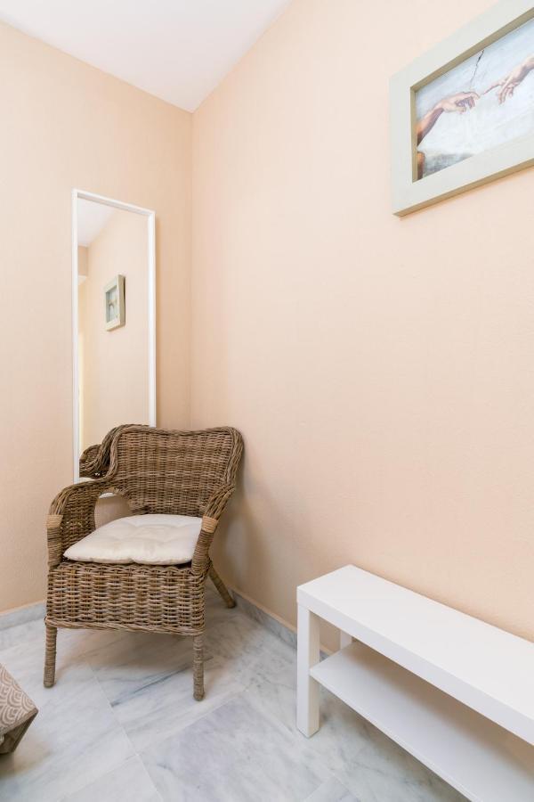 Centrico Ii Donkey Parking Incluido Apartment Seville